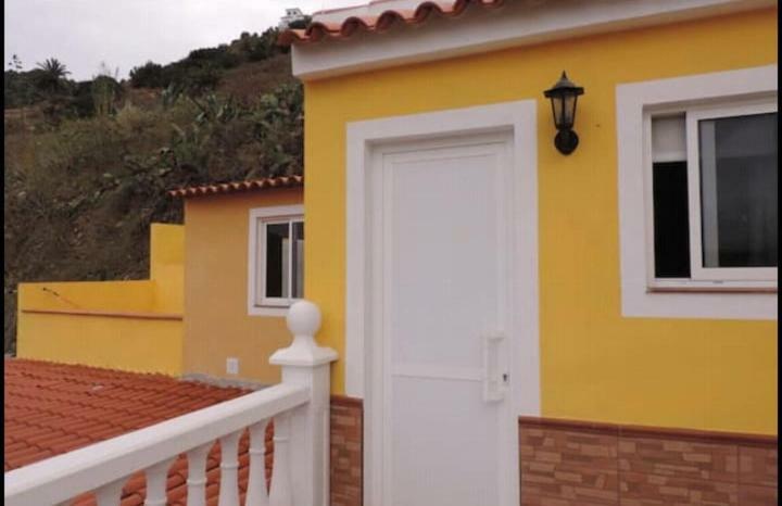 Casa Roja Guest House Vallehermoso Luaran gambar